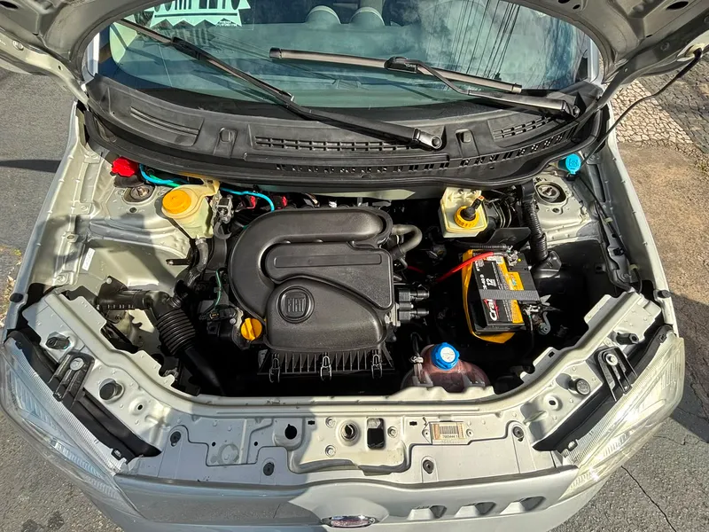 Fiat Uno Prata