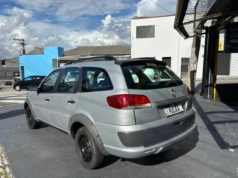 Fiat Palio Weekend Prata