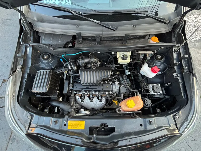 Chevrolet Agile Preto