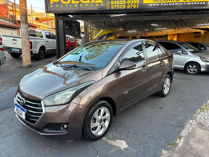 Hyundai HB20 Marrom