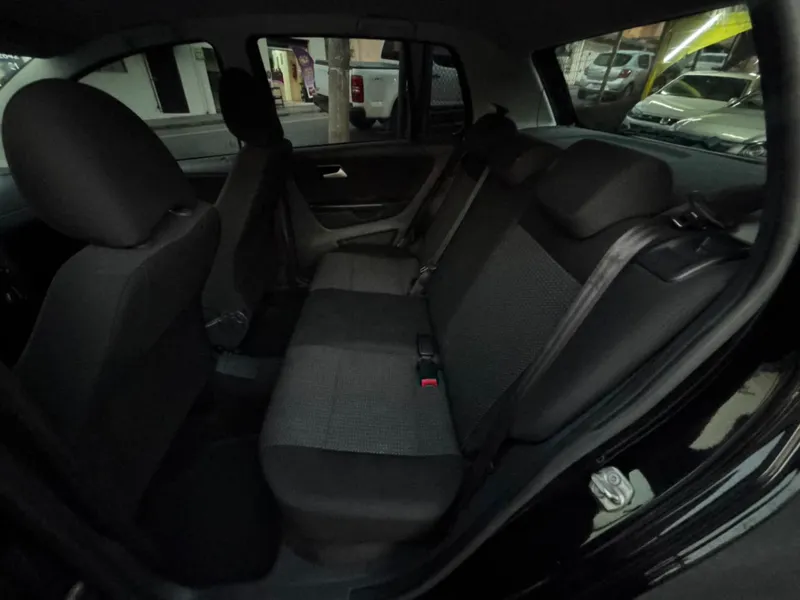 Volkswagen Fox Preto