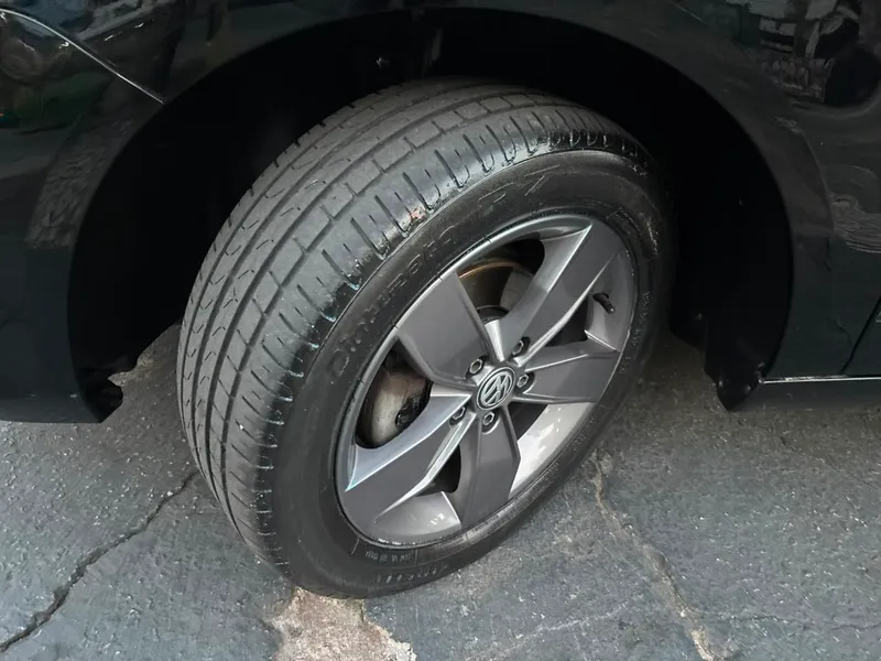 Volkswagen Fox Preto