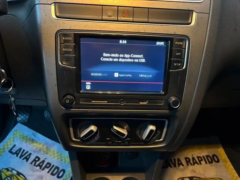 Volkswagen Fox Preto