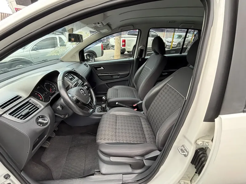 Volkswagen Fox Branco